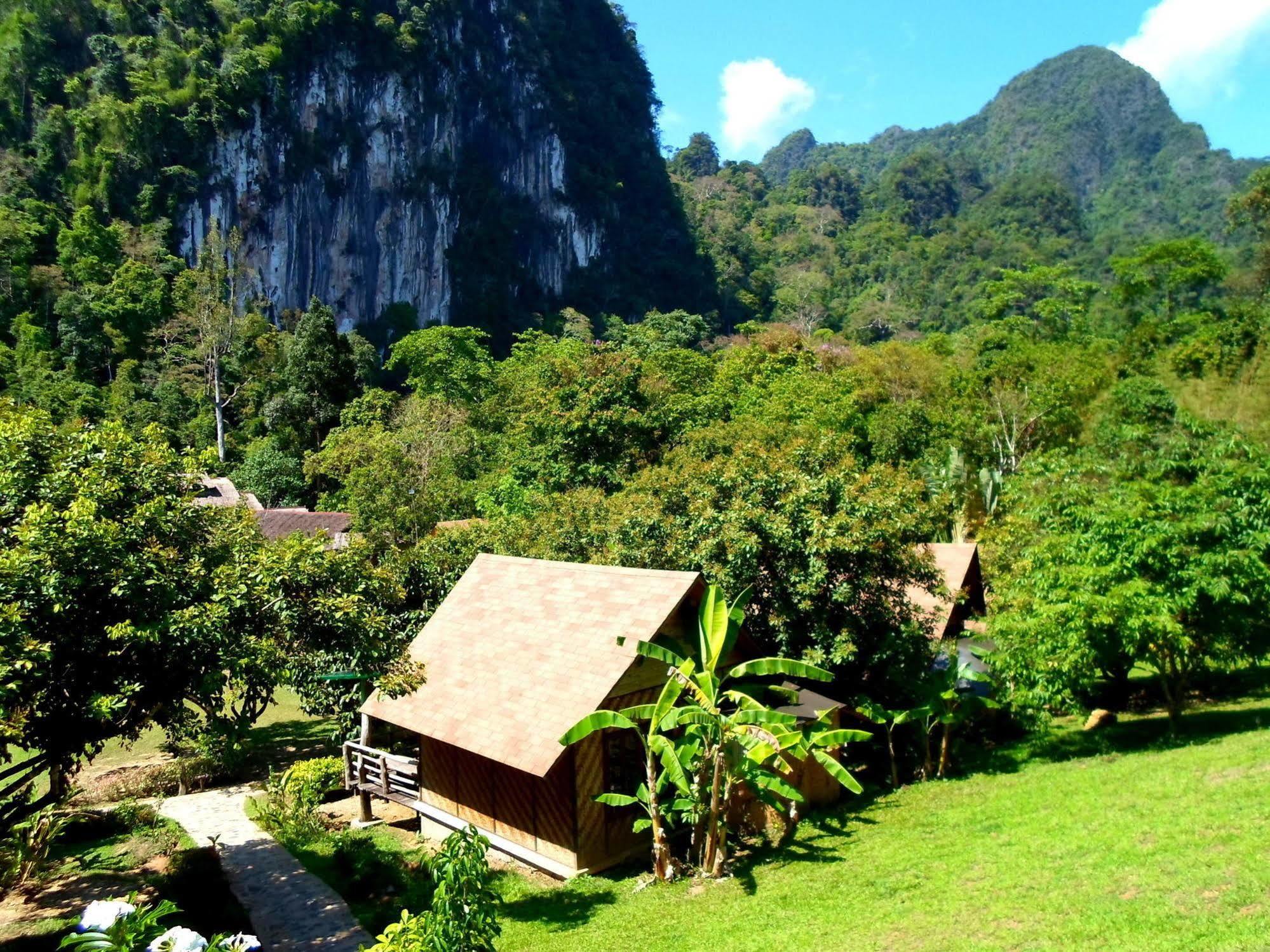 The Cliff & River Jungle Resort Phanom Zewnętrze zdjęcie